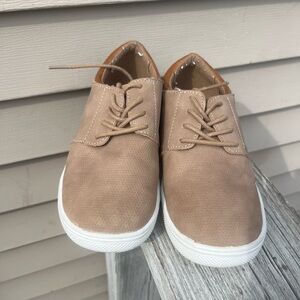 Sonoma Kids Tan Sneakers size 1